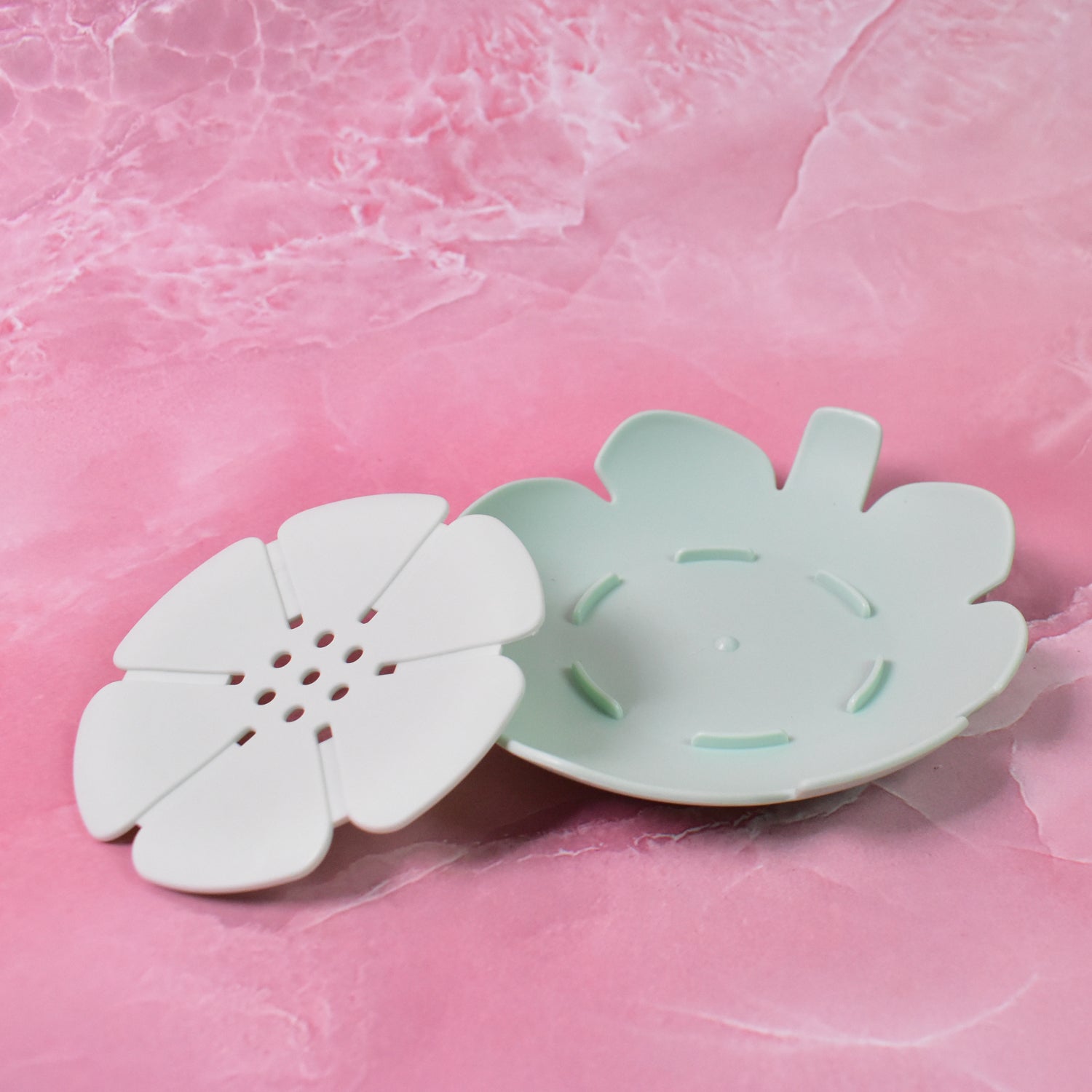 Plastic Flowers Soap Dish Bathroom Accessories Set Shower Gift (1 Pc) - Zidbik