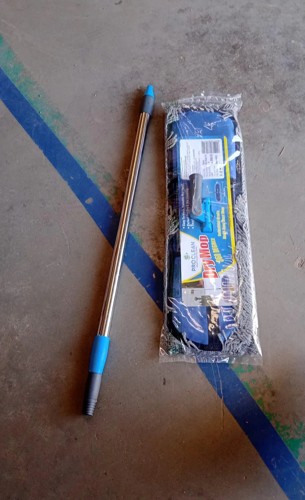 Wet And Dry Cotton Pad Floor Mop With Long Aluminium Handle (1 Pc Large) - Zidbik