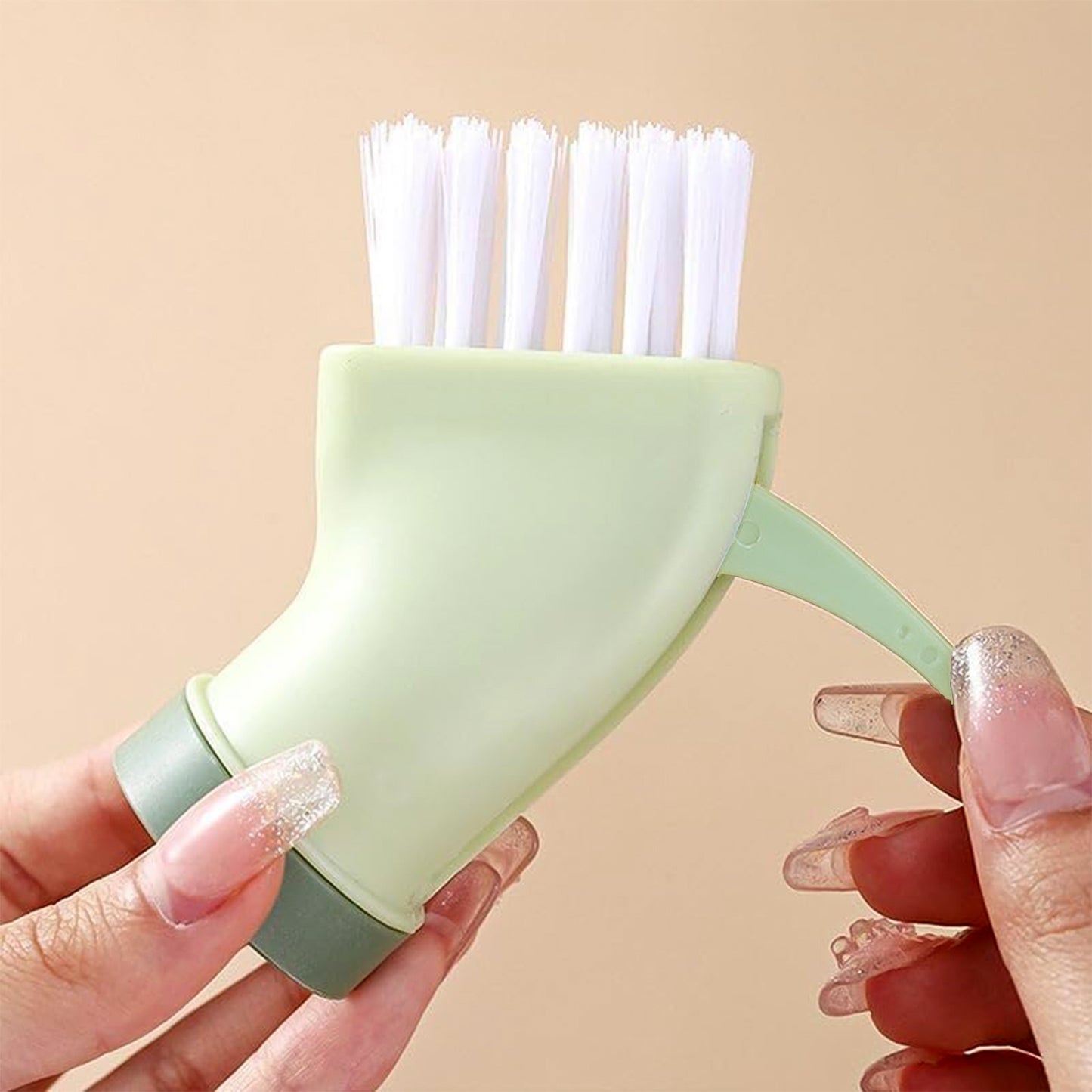 Multipurpose Bottle-connectable Cleaning Brush With Built-in Scraper (1 Pc) - Zidbik