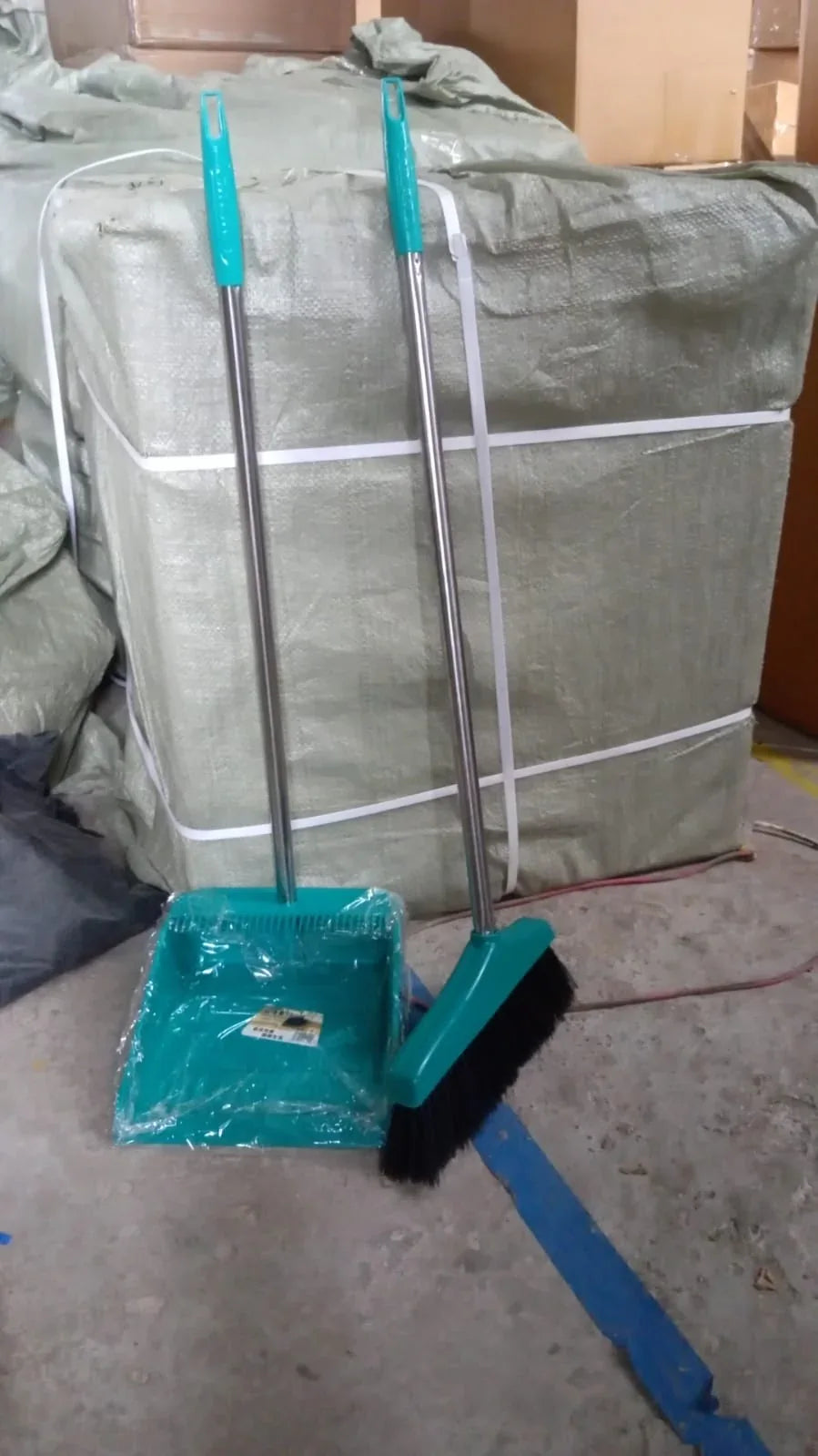 0627 Long Handle Dustpan And Brush 2 Piece Set For Sweeping Cleaning Home Office - Zidbik
